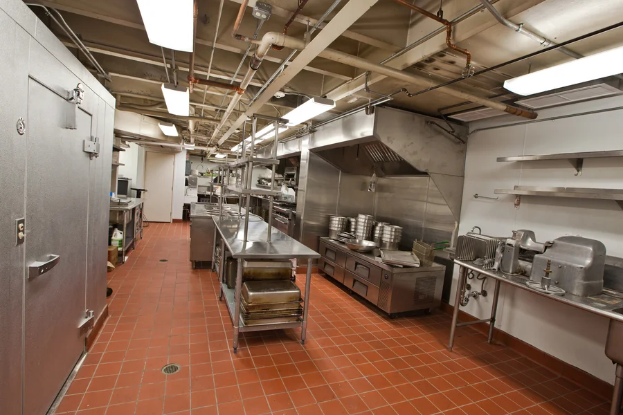 How Restaurant Cleaning Reduces Risk Of Contamination Davenport, IA